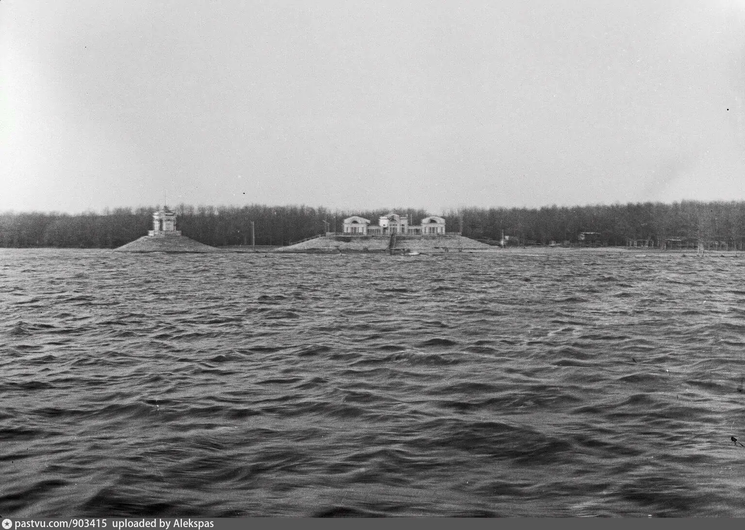 Водозабор Казанского порохового завода, 1920–1930 гг. Водозабор Казанского порохового завода, 1920–1930 гг.