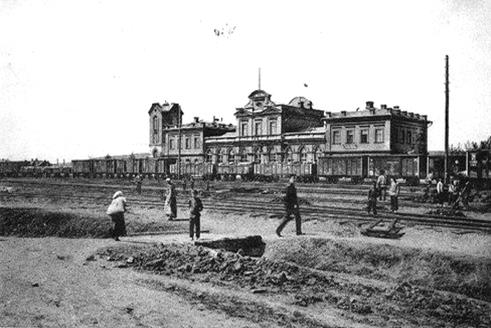 Абдулино. Вид станции с полотна железной дороги, 1918 г.