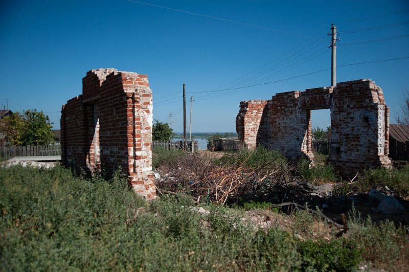 Водонапорная башня в Свияжске до реконструкции, стены насосной