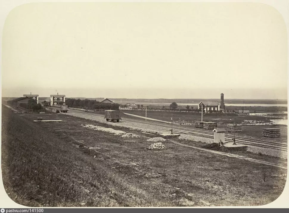 Водонапорные башни станции Заречье (Академическая), 1864 год Водонапорные башни станции Заречье (Академическая), 1864 год