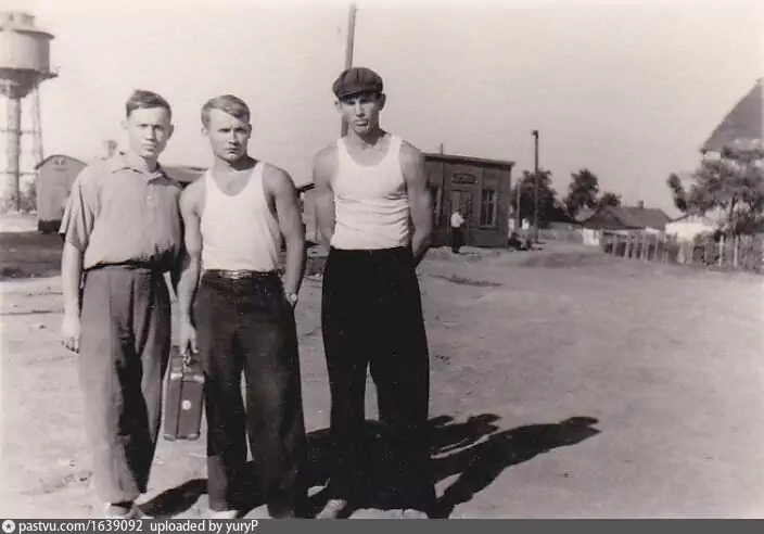 Зверево, на Привокзальной площади, 1950–1959 гг.