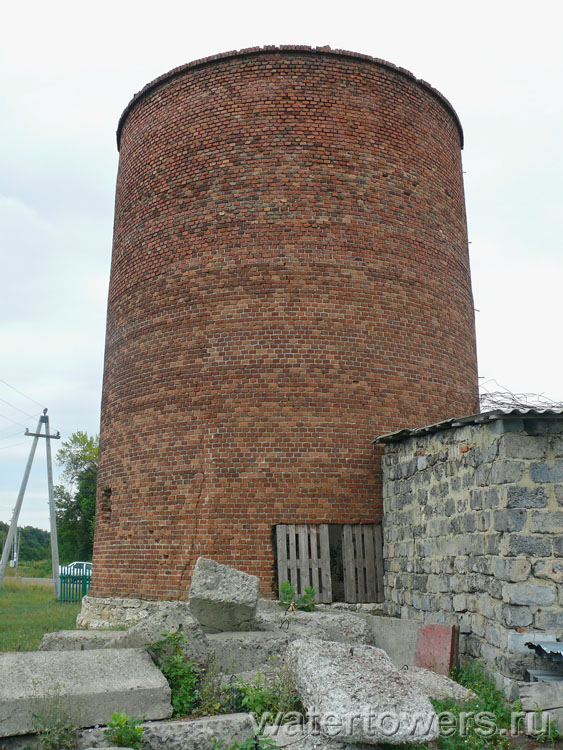 Силосные башни в Каменке