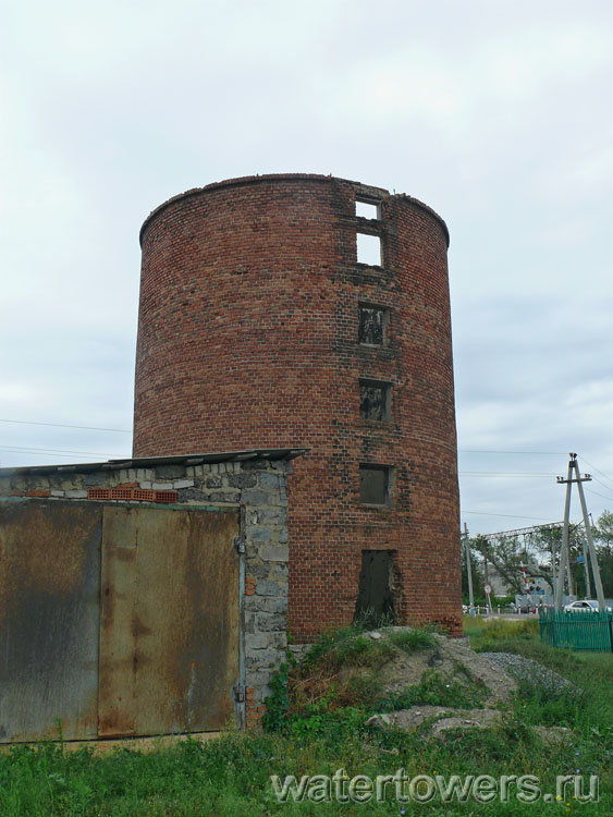 Силосные башни в Каменке
