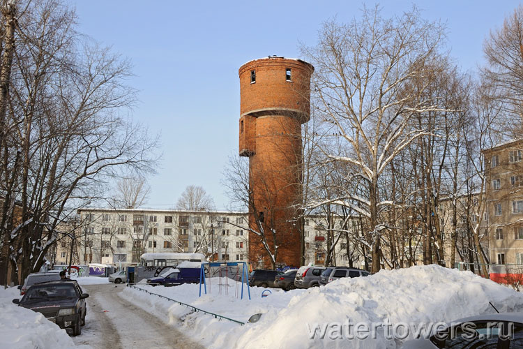 Заброшенная водонапорная башня в Букино (Лобня)