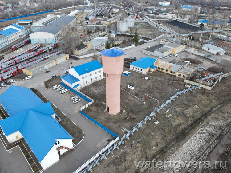 Кирпичная водонапорная башня моторвагонного депо Отрожка