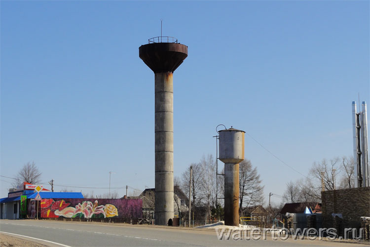 Водонапорная башня в деревне Грязь