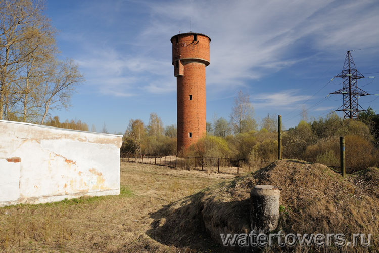 Ржев, водонапорная башня 1951 года постройки