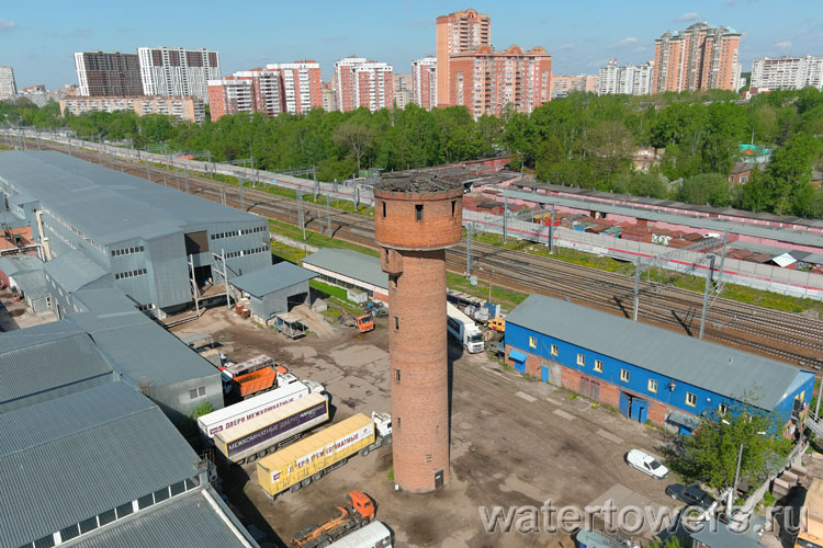Водонапорная башня Одинцовской мебельной фабрики, вид сверху