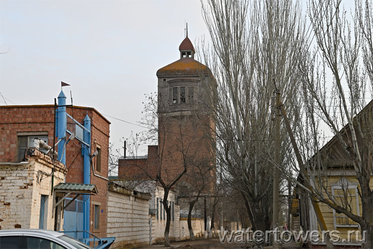 Астрахань, водонапорная башня в Трусово