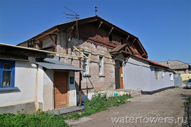 Оренбург, типовые железнодорожные дома на Калининградской улице