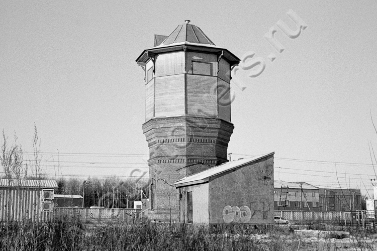 Станция Семрино, старинная водонапорная башня