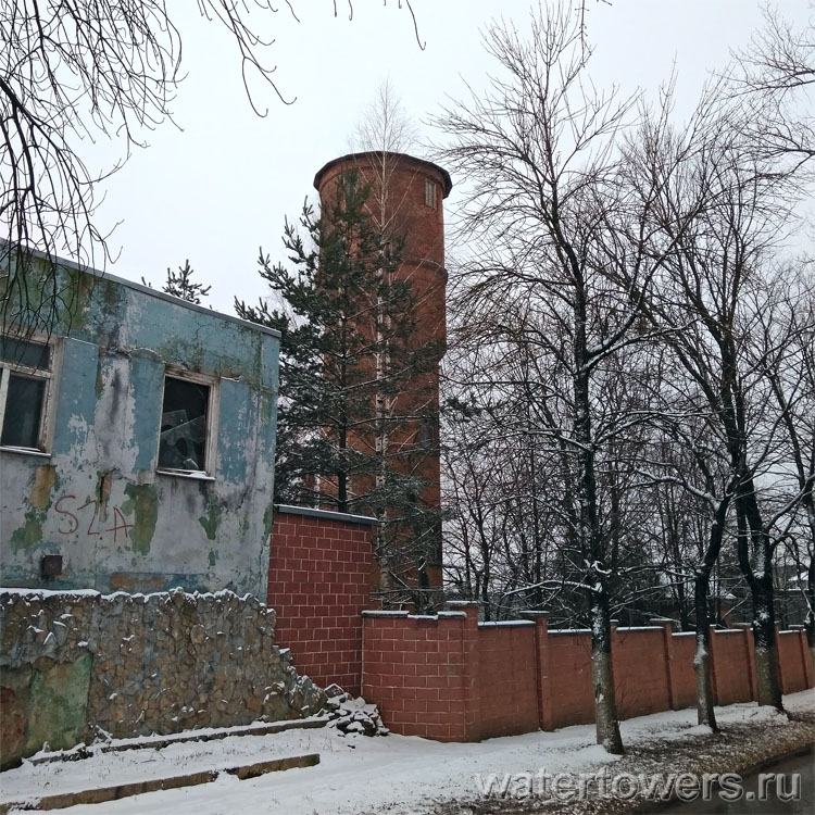 Тула, водонапорная башня на улице Сурикова Тула, водонапорная башня на улице Сурикова