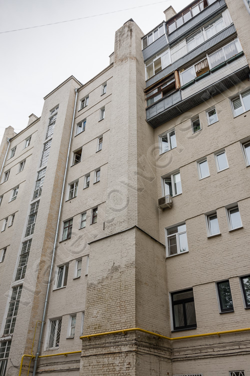 Дом кооператива «Обрабстрой» в Басманном тупике /// House built by cooperative 