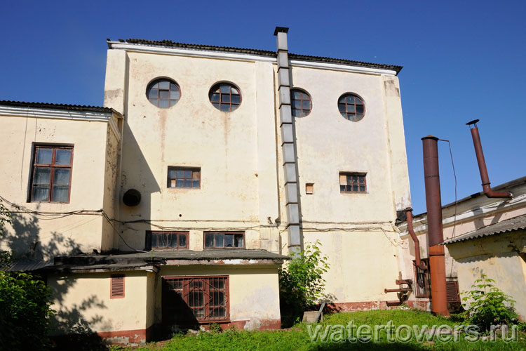 Водонапорная башня в старом локомотивном депо в Щербинке /// The water tower of the locomotive depot on the Test Loop of the Railway Research Institute