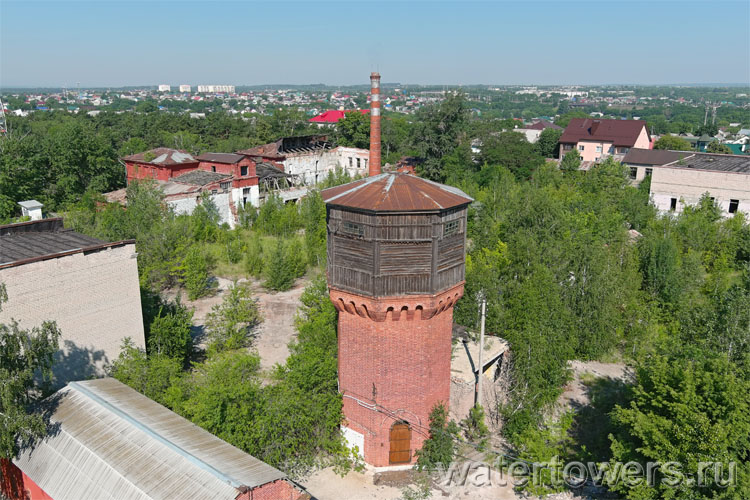 Водонапорная башня Сызранского ликеро-водочного завода, вид сверху