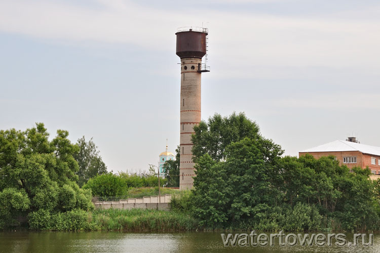 Бесшатровая водонапорная башня в Купавне
