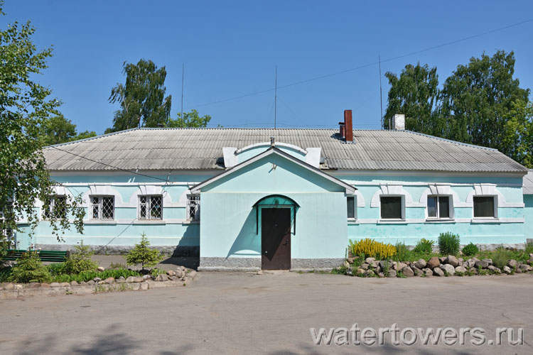 Заводская баня в Великих Луках Заводская баня в Великих Луках