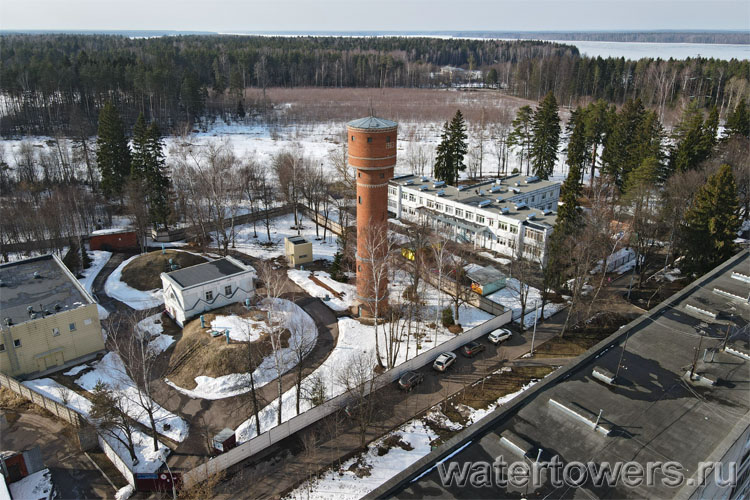Водонапорная башня в Акулово, вид сверху